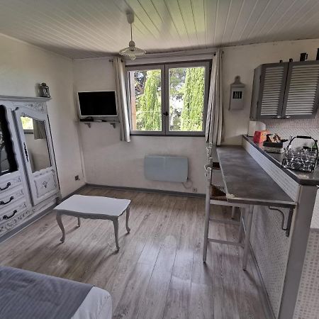 Guest House Provencal Vitrolles  Buitenkant foto