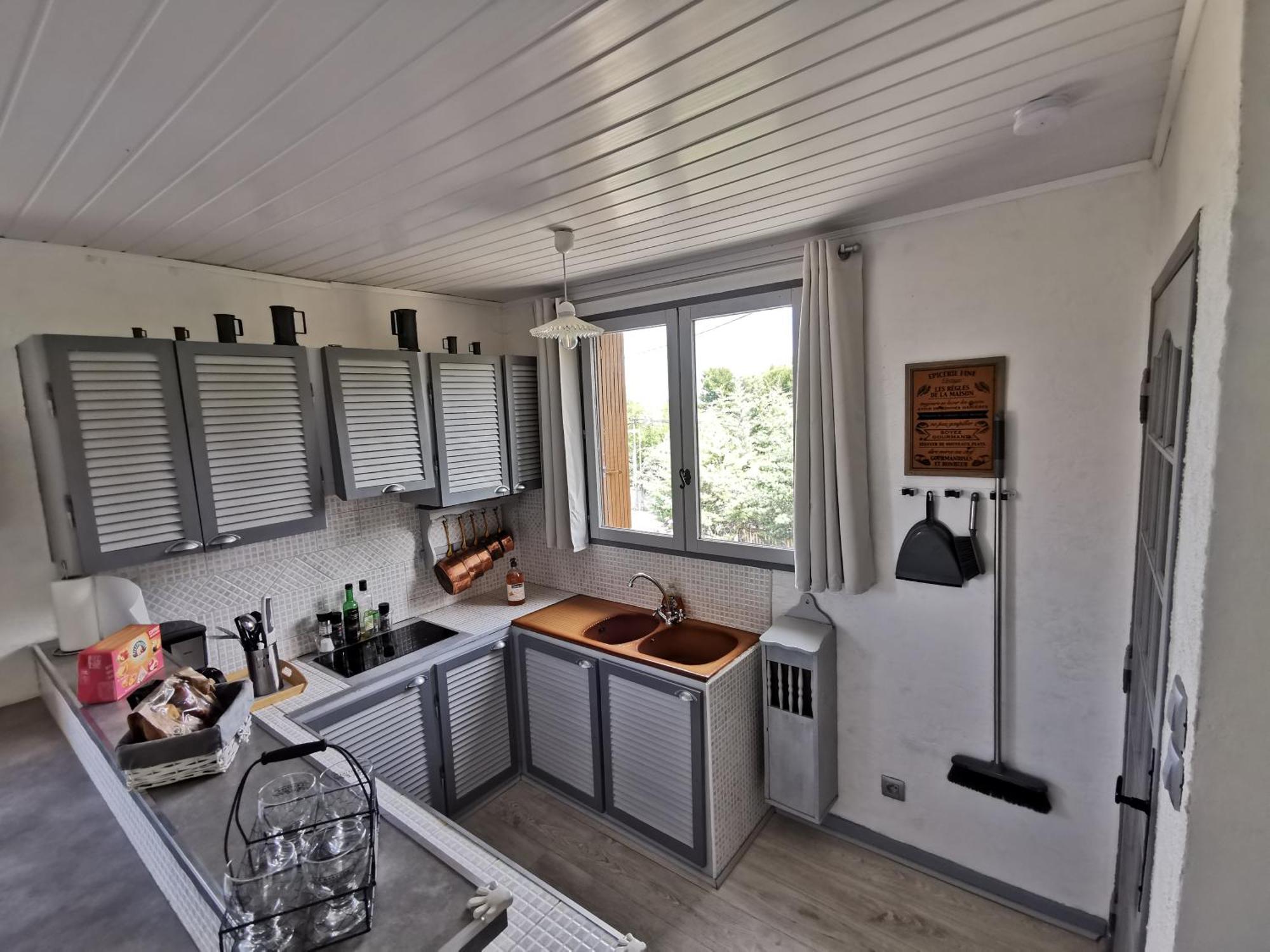 Guest House Provencal Vitrolles  Kamer foto