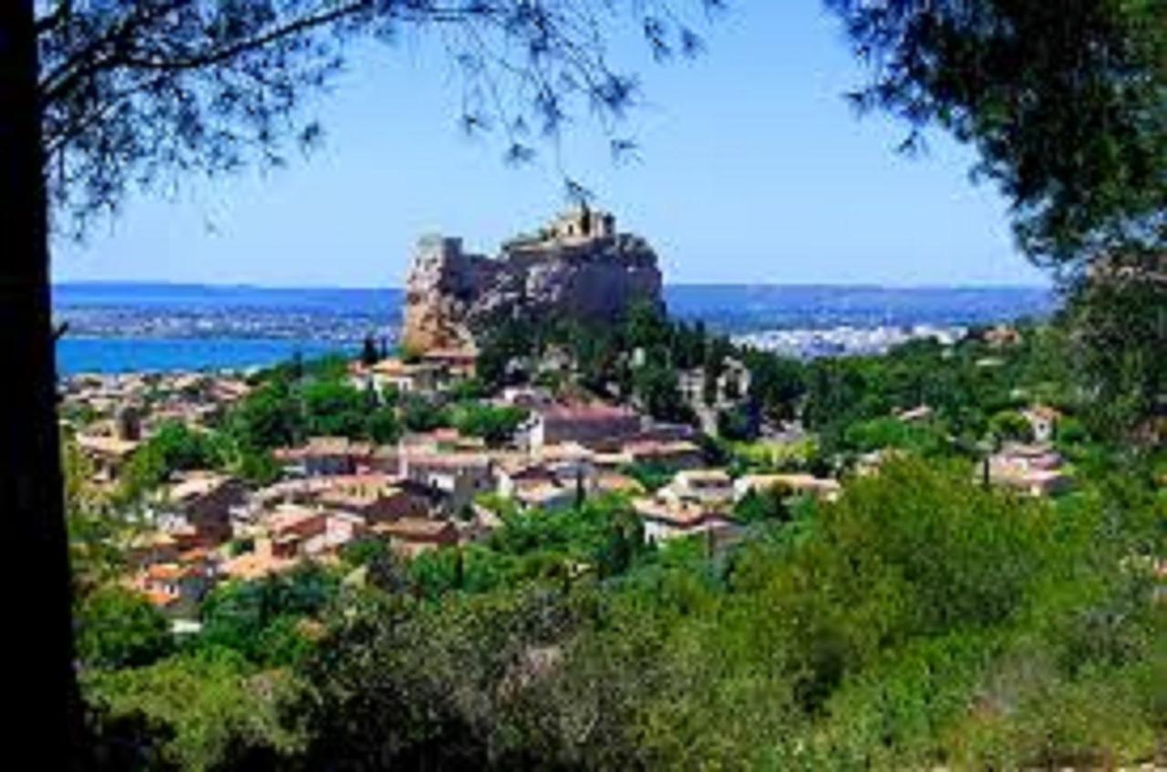 Guest House Provencal Vitrolles  Buitenkant foto